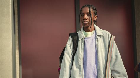 Netflix Presenta Las Primeras Im Genes De La Cuarta Y Ltima Temporada De Sex Education