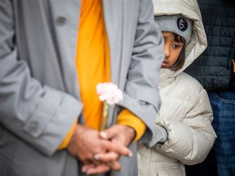 Community Mourns Ottawa Mass Killing Victims At Vigil Ottawa Citizen