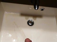 Mature Kink Pees In His Garden Gay Pissing Porn At ThisVid Tube