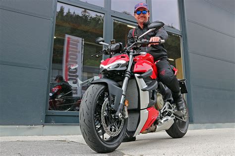 Ducati Streetfighter V4 With The New Super Naked Bike On The Nockalm Road AH