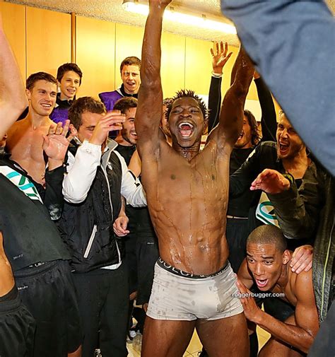 Vinny Castillo Porn Image 5937