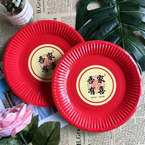 Custom Paper Plates Enhance Your Table Decor