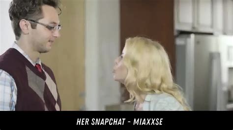 Fucks Cheating Milf Cums Twice HER SNAPCHAT MIAXXSE