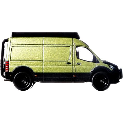 Masina Hot Wheels Premium Deutschland Design Mercedes Benz Sprinter 1 64 Verde EMAG Ro