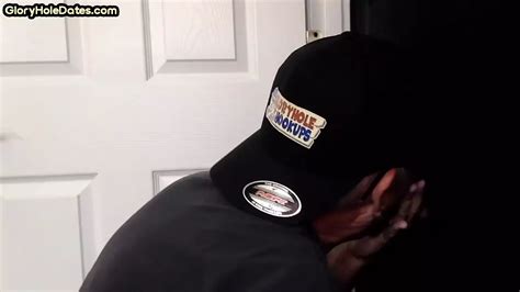 Bj Gaydaddy Amateur Sucks And Wanks Cock Through Gloryhole English Gay Porn By Gloryhole