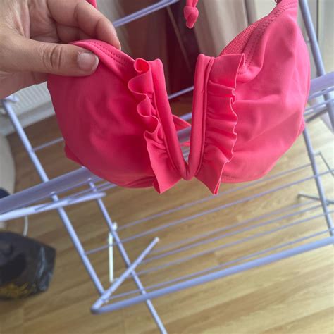 New Look Pink Frilly Bikini Top Size Matching Depop