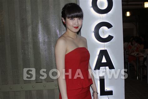 Hot girl Mi Vân xuất hiện rạng rỡ tại Hà Nội