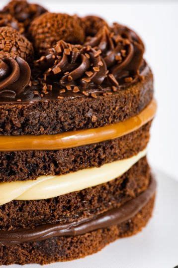 Naked Brownie Raphs Patisserie