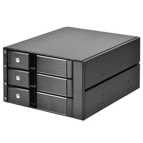 SilverStone SST FS303B 12G Two 5 25in Device Bay To 3 3 5in SAS 12G Trayless Hot Swap Cage SST