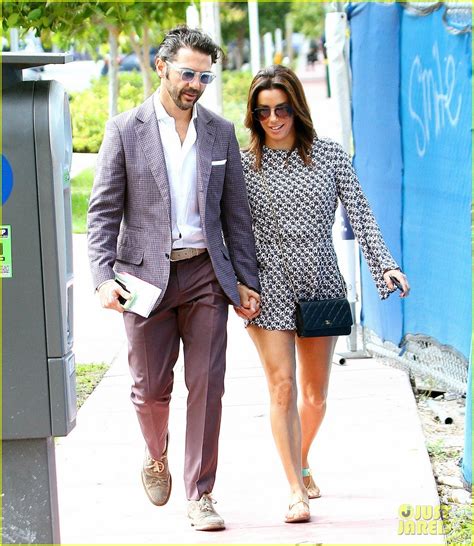 Eva Longoria Takes Her Bikini Her Boyfriend To Miami Photo 3257437 Bikini Eva Longoria