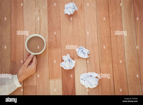 Tasse Zerknittert Fotos Und Bildmaterial In Hoher Aufl Sung Alamy