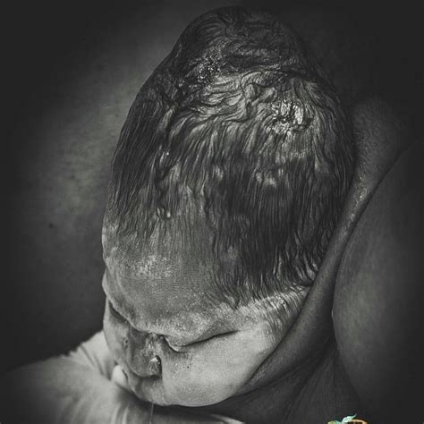 Birth Photos That Show How Amazing The Vagina Really Is