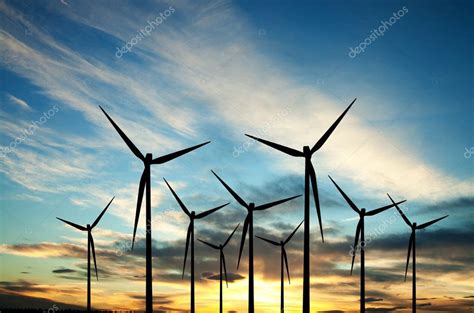 Wind Turbines Farm At Sunset — Stock Photo © Majafoto 4905637