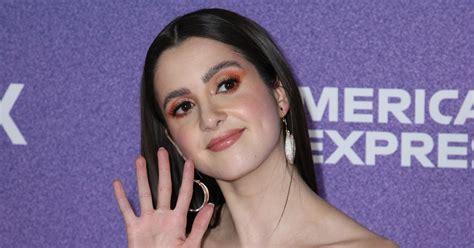 Is Laura Marano Single Exes Current Boyfriend More J 14