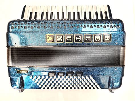 Beltuna Activ 96 Bass Accordion