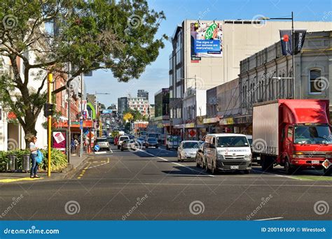 Khyber Pass Road Perspective View from Broadway Editorial Stock Image ...