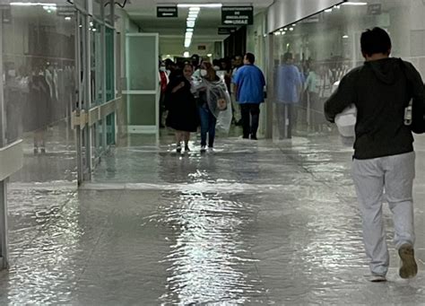 Lluvias En M Rida Causan Inundaciones En Hospitales Y Plazas