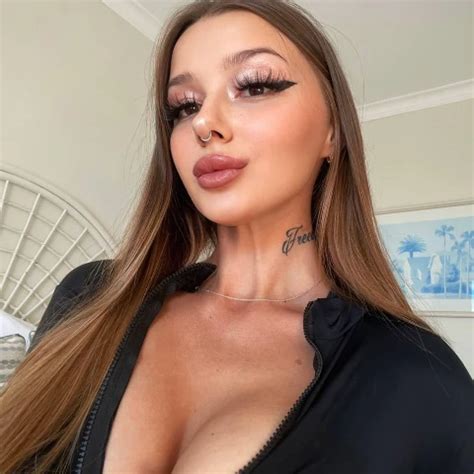 Pov Julie Jess Your Horny Teen Gf Loves To Take Risks Xhamster