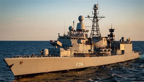 Αποσύρθηκε και η τελευταία φρεγάτα F-122 κλάσης «Bremen» του Γερμανικού ...