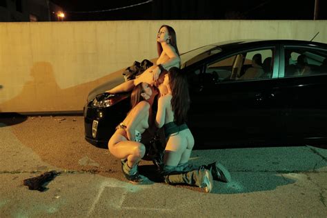 Annabelle Lee Karlie Montana And Samantha Ryan Have An Outdoor Lesbian Tro 193 Photos