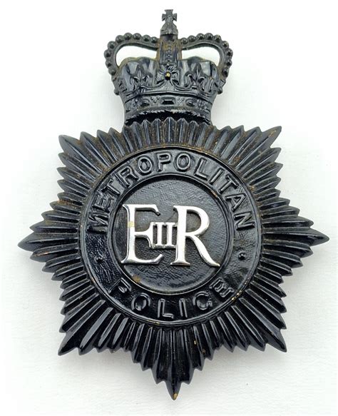 Metropolitan Police Night Helmet Badge Time Militaria