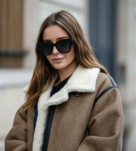 Expensive brunette Η φωτεινή καστανή απόχρωση που ταιριάζει σε κάθε