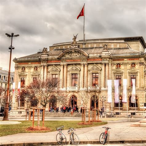 What does "Total Air Temperature (TAT)" mean? • GlobeAir