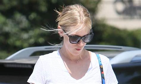 January Jones Shares Sunny Bikini Selfie Under L A Heat Bikini January Jones Celebrity