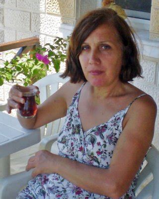 Turk Turkish Mature Mom Olgun Anne Evli Kadin Yenge Wife Hot Porn Pictures XXX Photos Sex