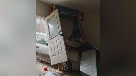 Subaru Crashes Into Adams County Home Fox31 Denver