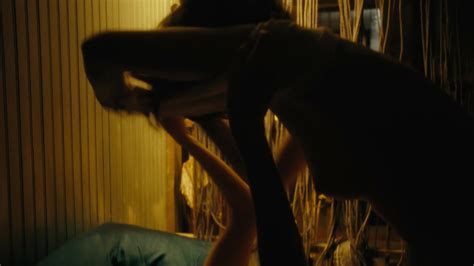 Sophie Cookson nude pics página