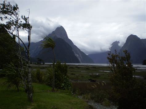 Mitre Peak Milford Sound Nz Milford Sound Milford Natural Landmarks