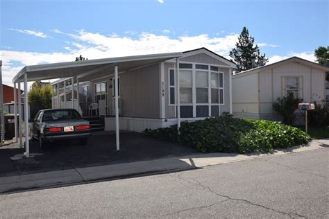 Manufactured And Mobile Home Park In West Valley City Redwood Village