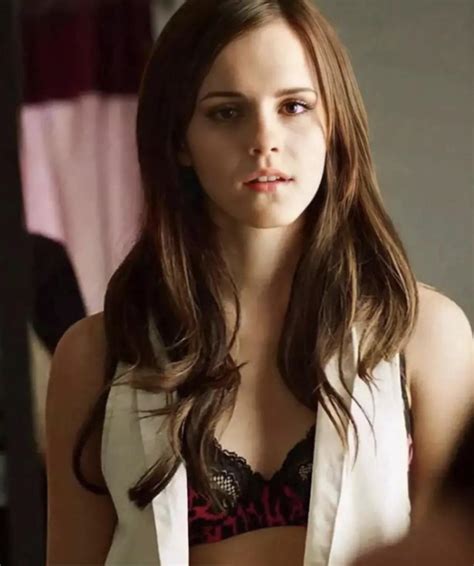 Emma Watson looking hot AF. : r/jerkofftoceleb