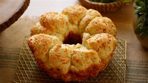 Savory Monkey Bread A Yummy Thanksgiving Bread Recipe Worth All The