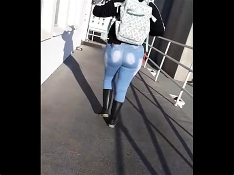 Big Ass Latina Candid XVIDEOS