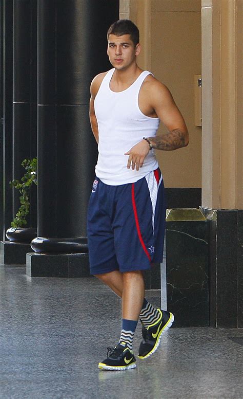 Rob Kardashian | Robert kardashian, Robert kardashian jr, Kardashian family