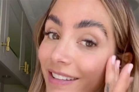 Frankie Bridge Accidentally Flashes In Mortifying Bikini Blunder And Says It S Awful