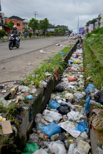 Masa Darurat Sampah Kota Bandung Antara Foto