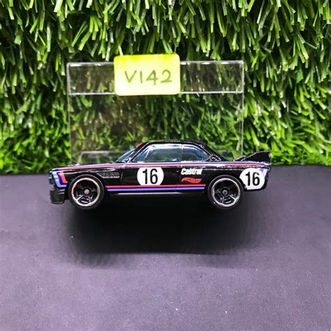 Hot Item Hot Wheels Loose Original Rivet V Bmw Csl Race Car Shopee Malaysia