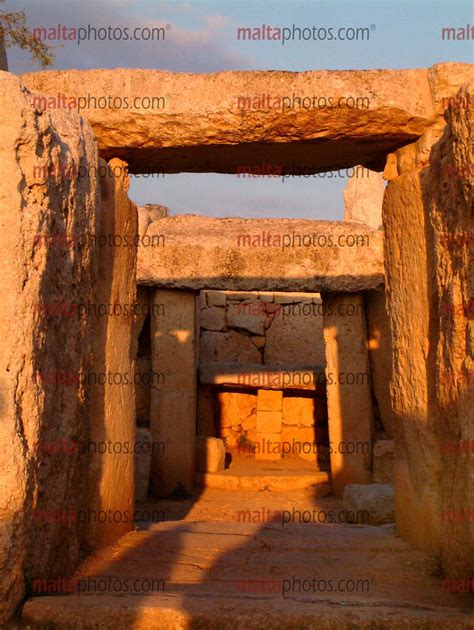 Mnajdra Temples Malta Equinox - Malta Photos