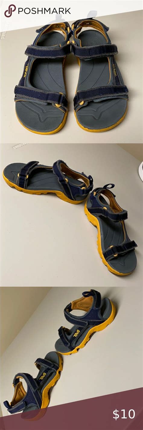 Teva Boys Sandals Size 1