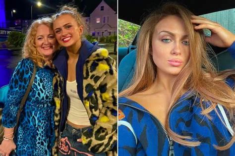 Maisie Smith Strips Completely Naked As She Puts On Racy Display For