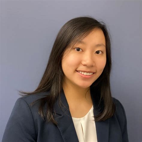 Leslie Chan Linkedin