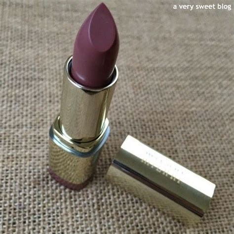 Milani Romantic Rose Powder Blush And Matte Naked Lipstick Review