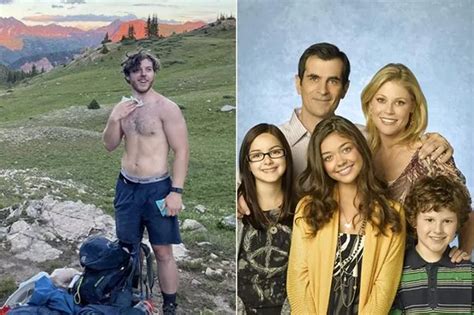 Margot Robbie Explains How Real Breasts And Pubic Hair Work While Filming Nude Scenes Daily Star