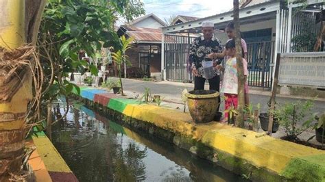 Dulunya Siring Berlumut Begini Perjuangan Warga Jadikan Taman Iwak