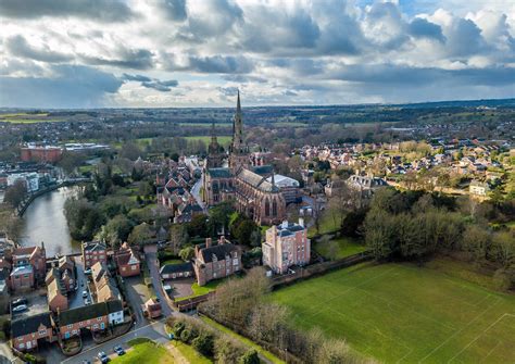 reasons  choose lichfield chosen home