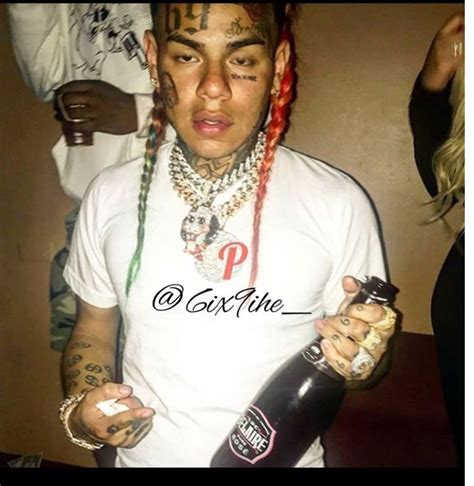 Pin By Hadassah Sh On Tekashi69 《la Leyenda Viva》 Rappers Rapper Money Dance