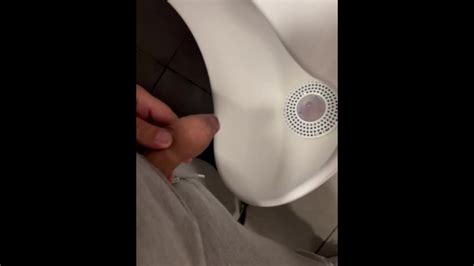 Scally Builder Danny Wyatt Takes A Long Piss Pornhub Gay